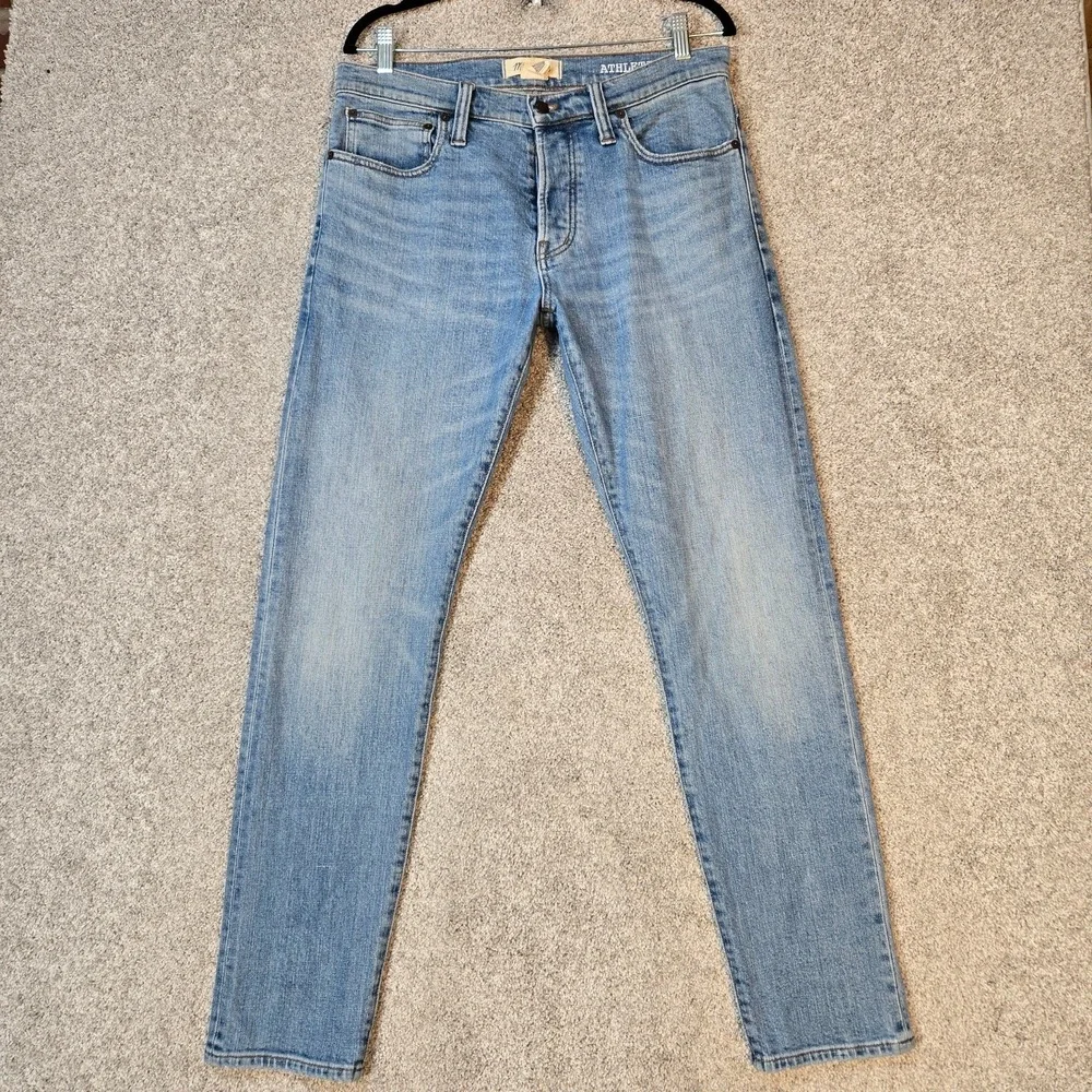 Madewell Athletic Slim Jeans mens 33x30 Light Blue Denim stretch